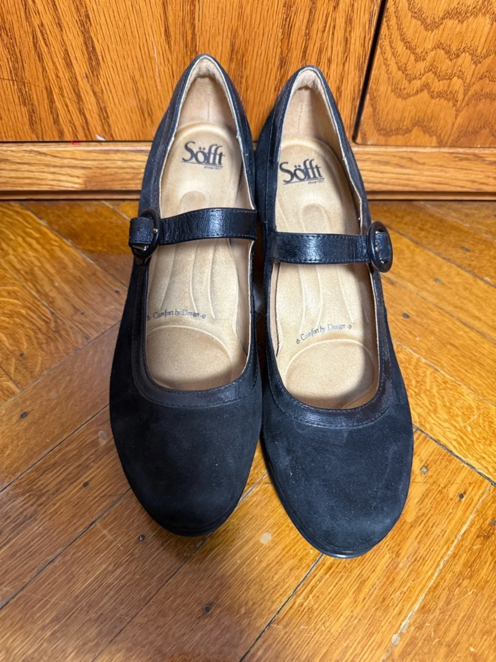 Sofft Black Suede Mary Jane Heels with Round Buckle